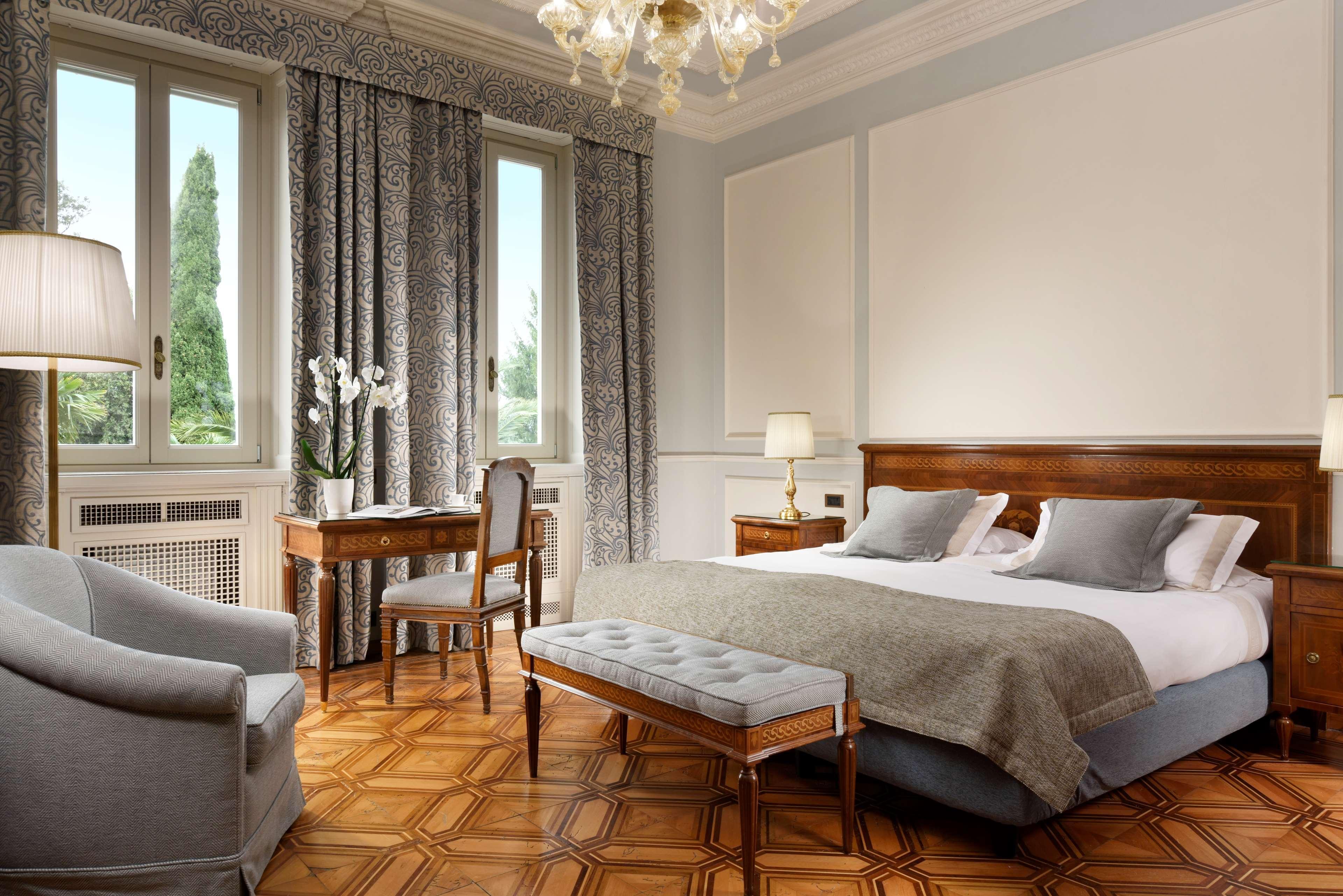 Cortine Palace Relais Chateaux Hotel Sirmione