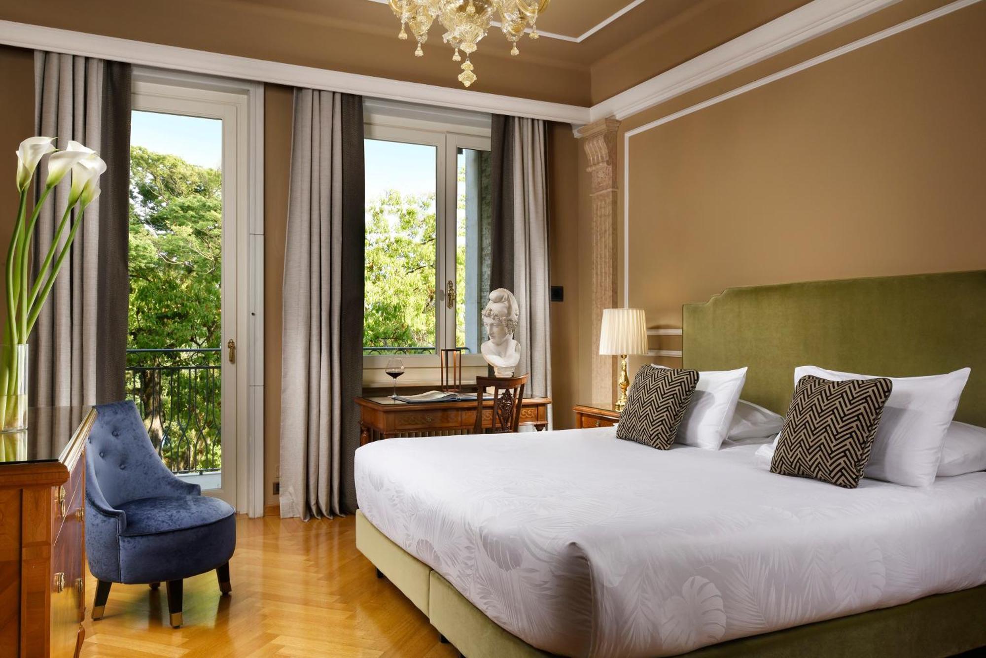 Cortine Palace 5*